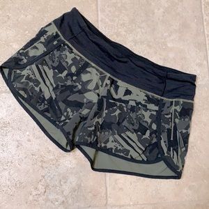 Lululemon Run Times Shorts Camo